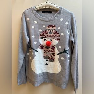 Vero Mode Xmas Sweater; slightly longer fit
